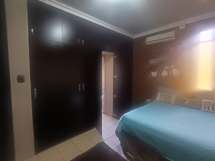 4 Bedroom Property for Sale in New Park Northern Cape